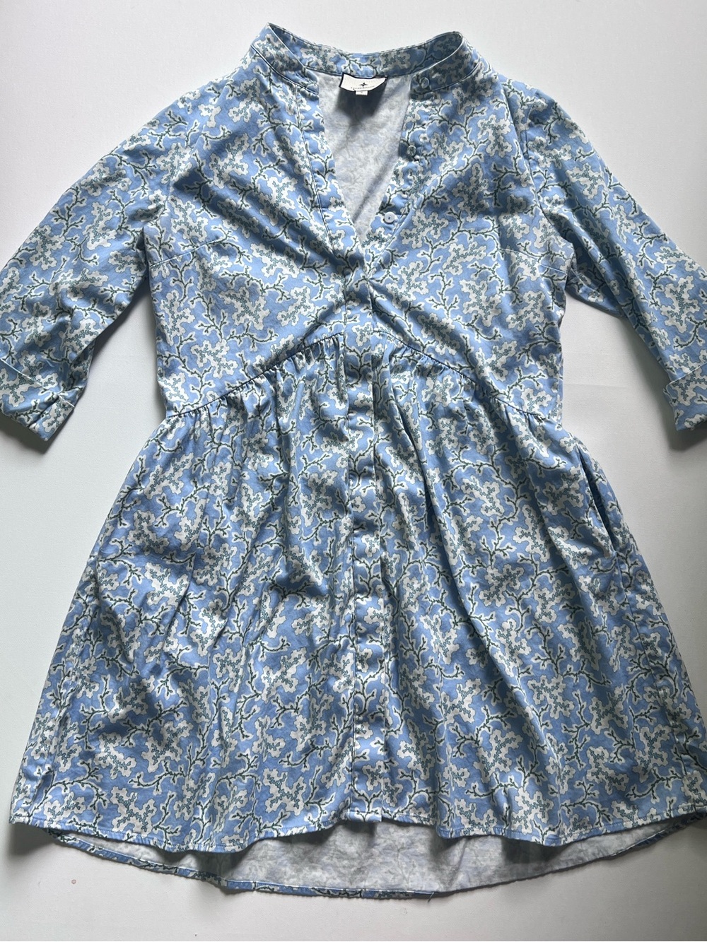TUCKERNUCK Button down mini dress with pockets size small